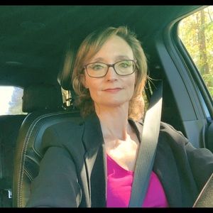 Meet your Posher, Kimberly